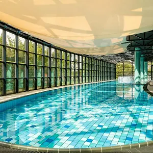 Corendon Amsterdam Schiphol Airport, A Tribute Portfolio 4* 巴特霍芬多普