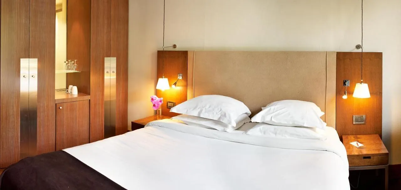 Grand Hotel Champs-Elysees Paris 5*,  Frankreich