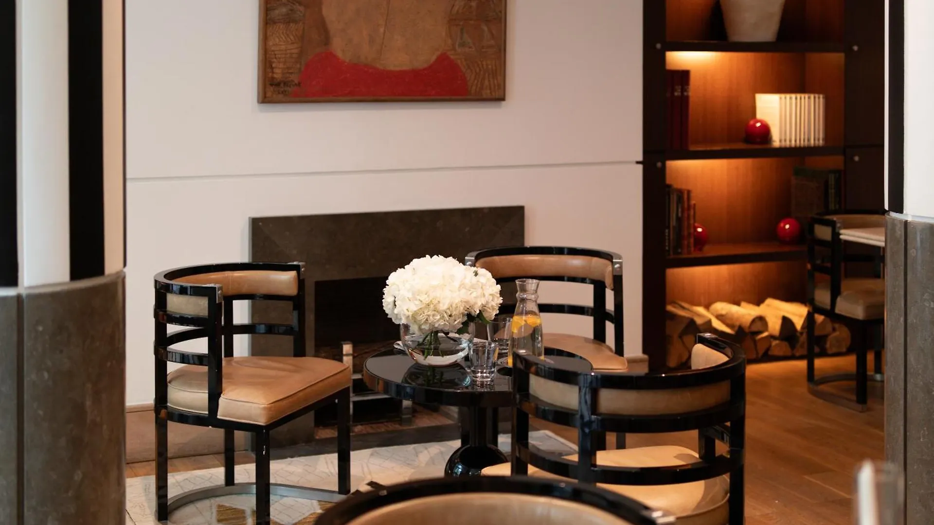 Grand Hotel Champs-Elysees Paris 5*,